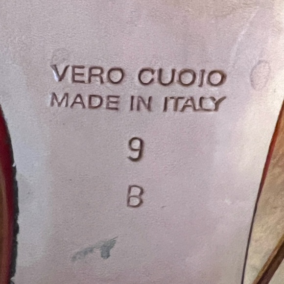 Todd Oldham Red Patent Leather Pointed-Toe Mules - Picture 3 of 9